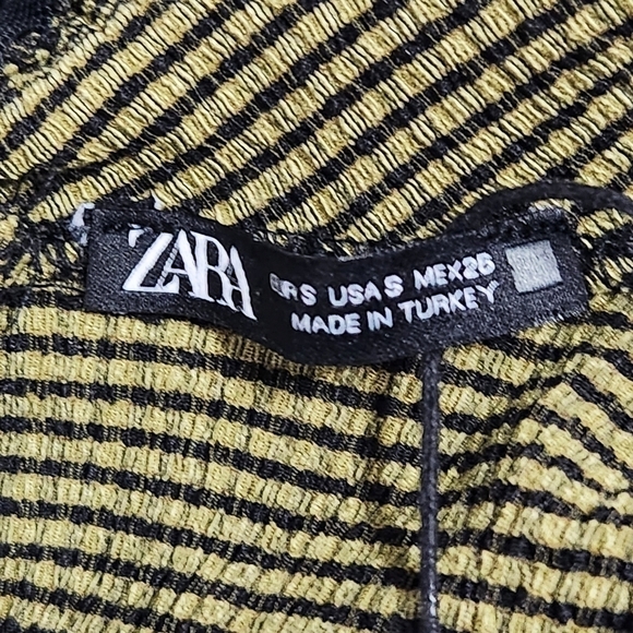 Zara Mock Neck Stripes Sleeveless Top - Picture 6 of 9